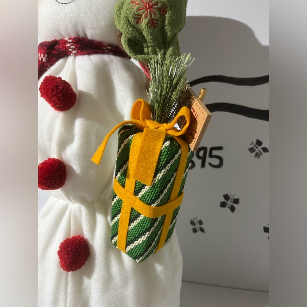 SNOWMAN DECOR - Picture 5 of 7